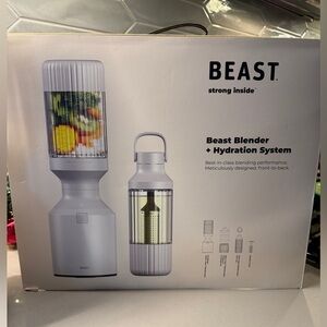 Beast Blender & Hydration System - cloud white